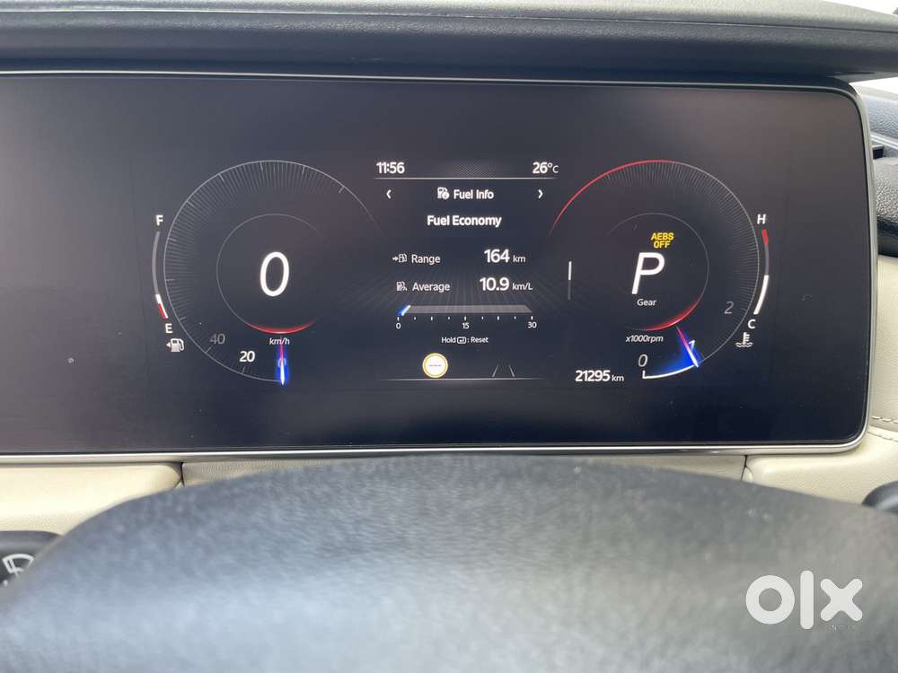 Mahindra XUV700 2.2 AX 7 Diesel AT Luxury Pack Str AWD, 2025, Diesel