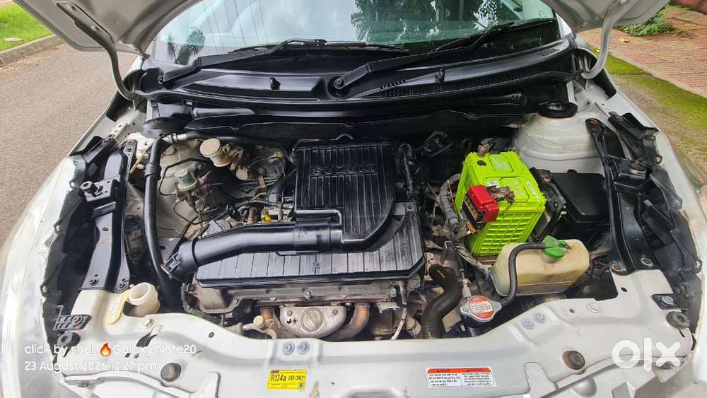 Maruti Suzuki Swift Lxi, 2012, Petrol