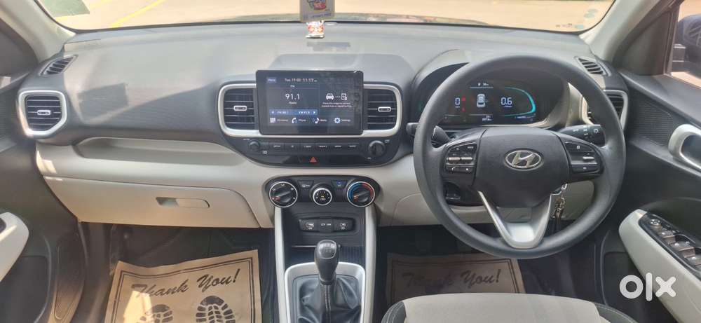 Hyundai Venue S 1.2 Petrol, 2022, Petrol