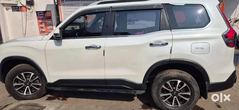 Mahindra Scorpio N Petrol 2023