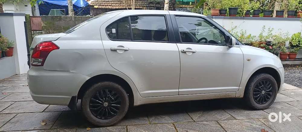Maruti Suzuki Swift Dzire 2012 Petrol