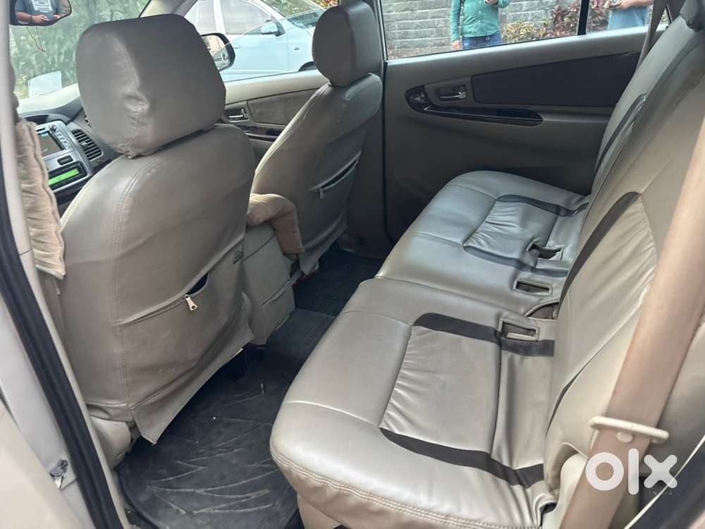 Toyota Innova Diesel Manual 2012