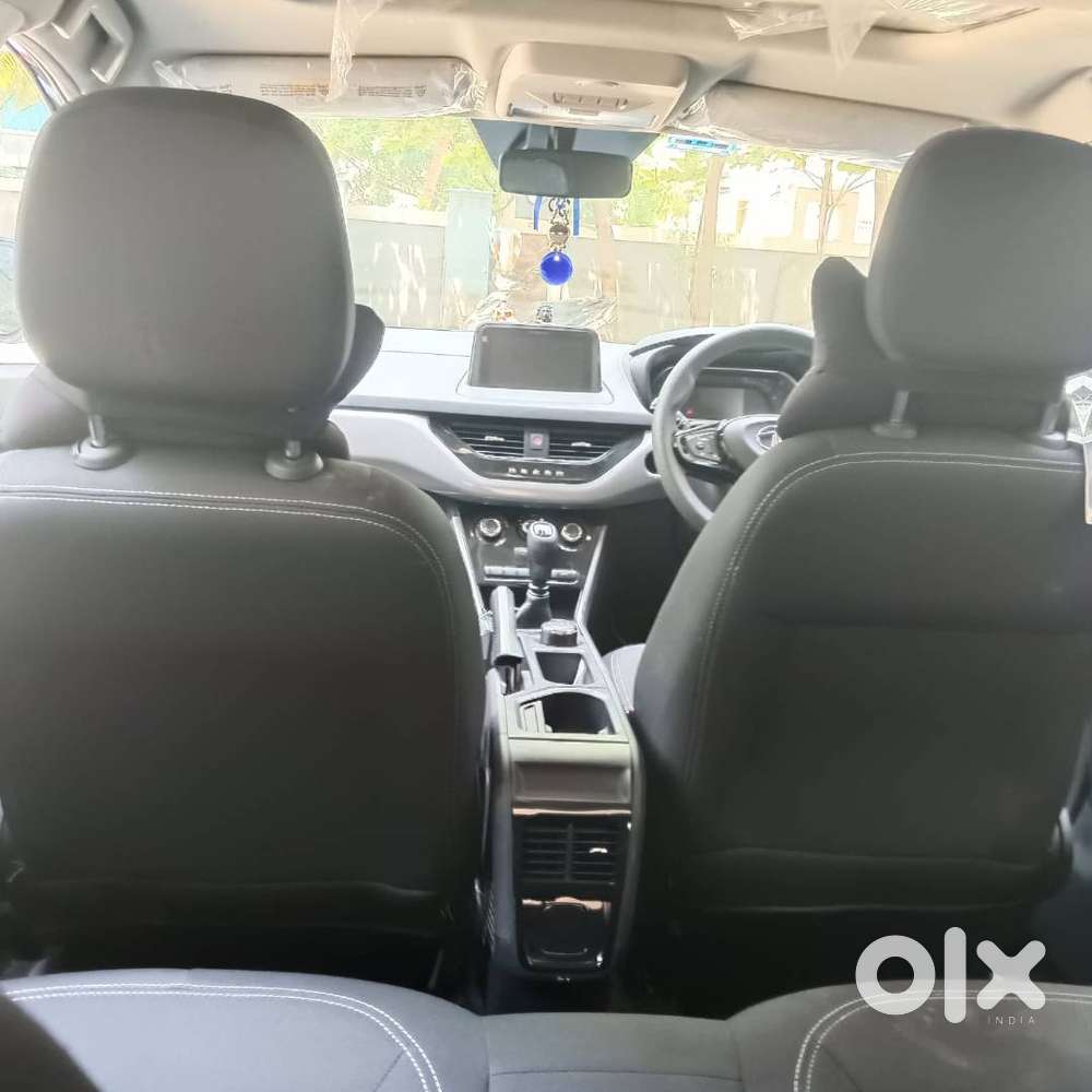 Showroom Conditiontata Nexonxms(petrol/manual)sunroof  Only 12k Kms