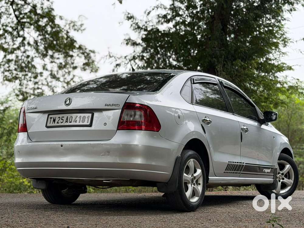 Skoda Rapid 2013-2016 1.5 Tdi At Ambition With Alloy Wheel, 2016, Di..