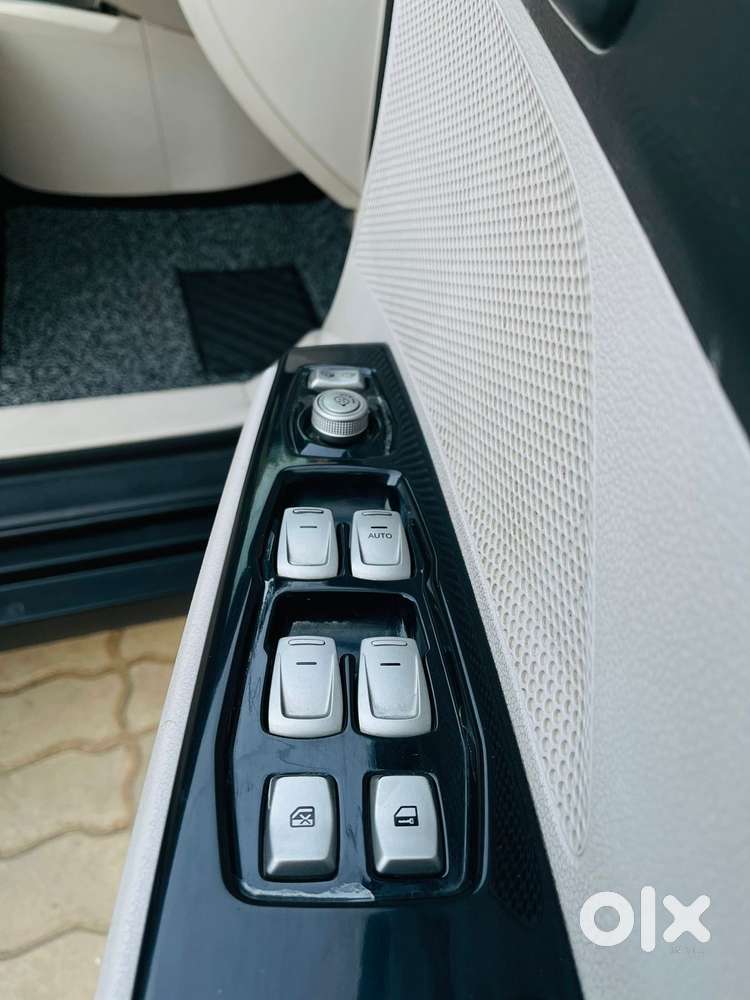 Mahindra Xuv300 W8 Option Diesel, 2021, Diesel