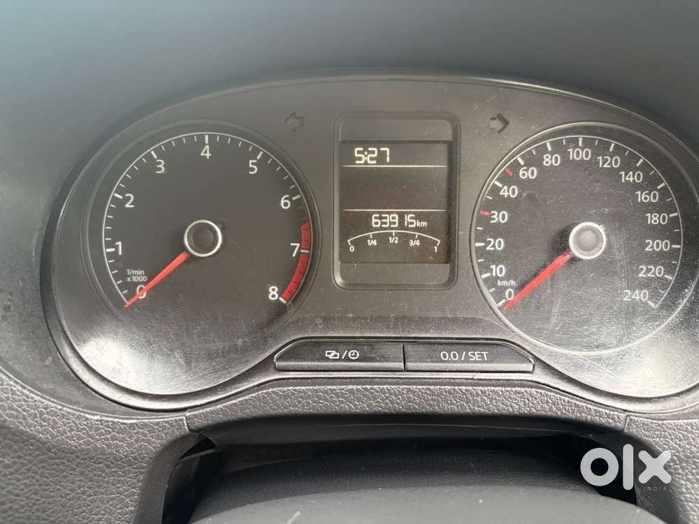 Volkswagen Polo, 2015, Petrol