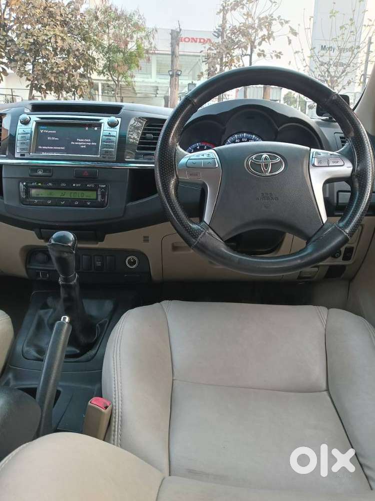 Toyota Fortuner 3.0 4x2 Mt, 2015, Diesel
