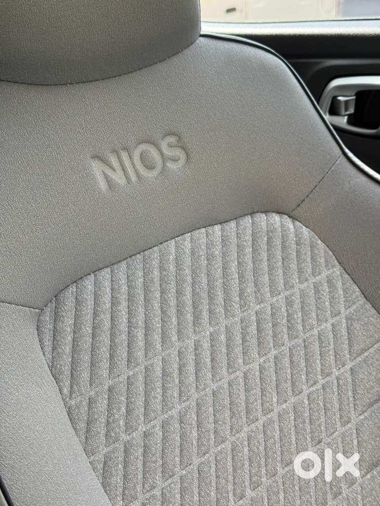 Hyundai Grand I10 Nios Sportz 1.2 At, 2024, Petrol