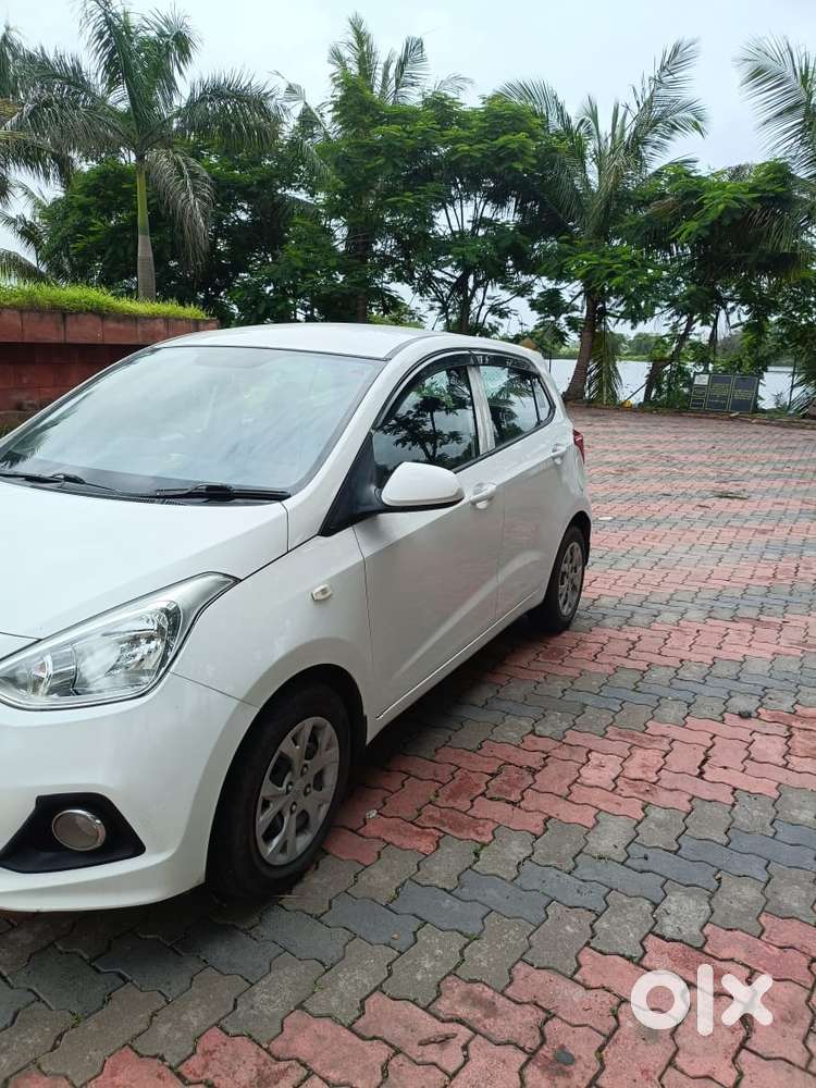 Hyundai Grand I10 Magna, 2015, Petrol
