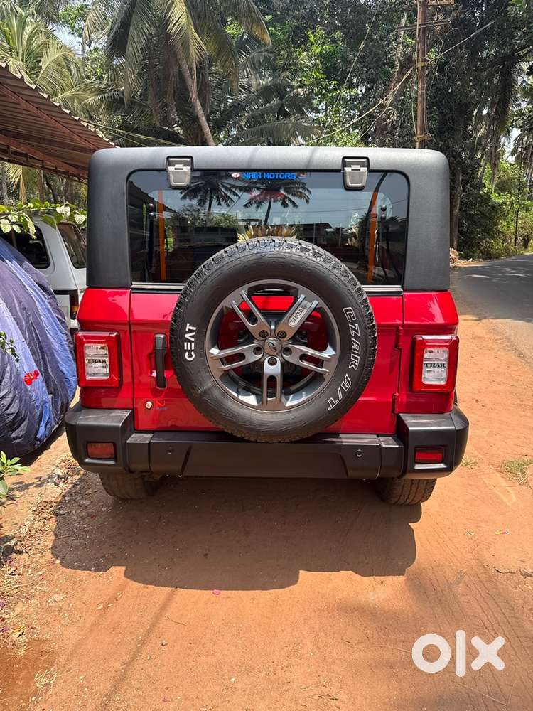 Mahindra Thar Petrol 2022