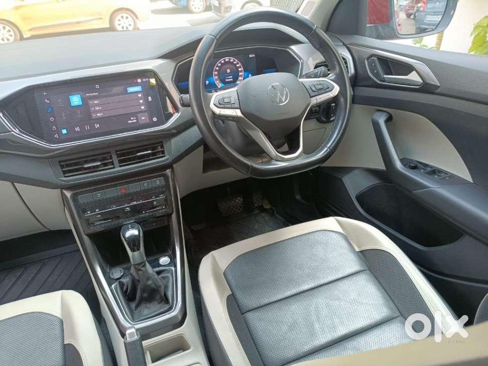 Volkswagen Taigun 1.0 Tsi Topline At, 2022, Petrol