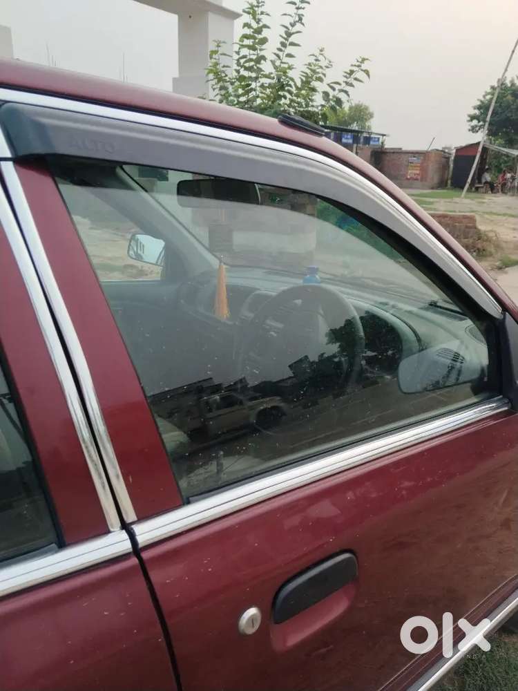 Maruti Alto Lxi 2011 Second Owner.  Gaadi Me Koi Bhi Kaami Nhi Hai