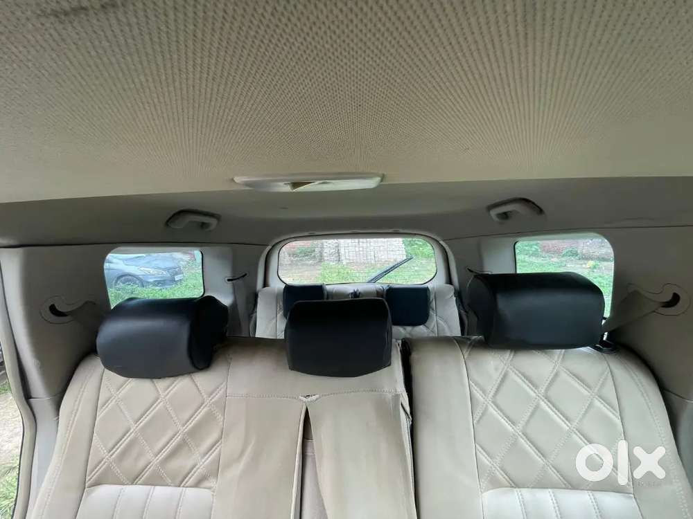 Mahindra Xuv500 2.2 W10 2016
