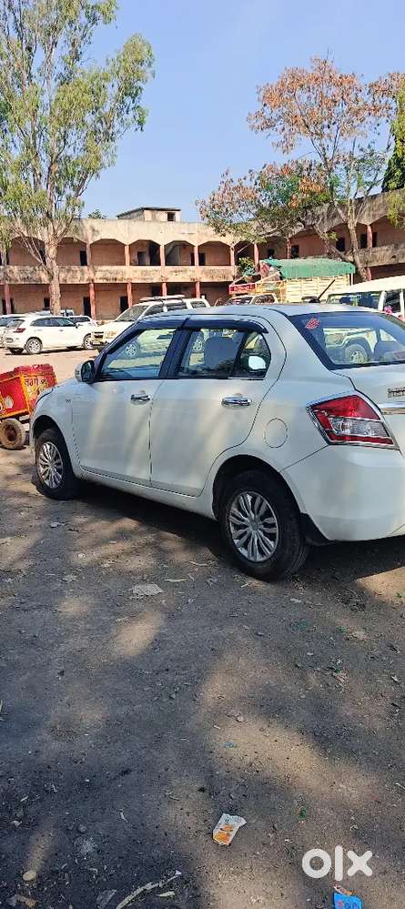 Maruti Suzuki Dzire 2015 Cng & Hybrids 85000 Km Driven