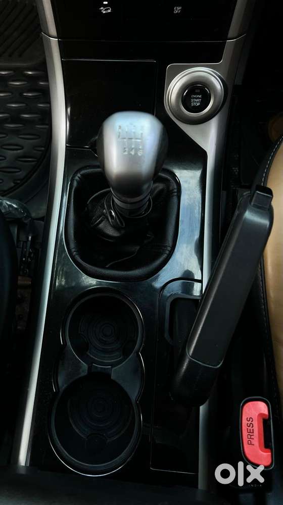 Mahindra Xuv500 W11, 2018, Diesel