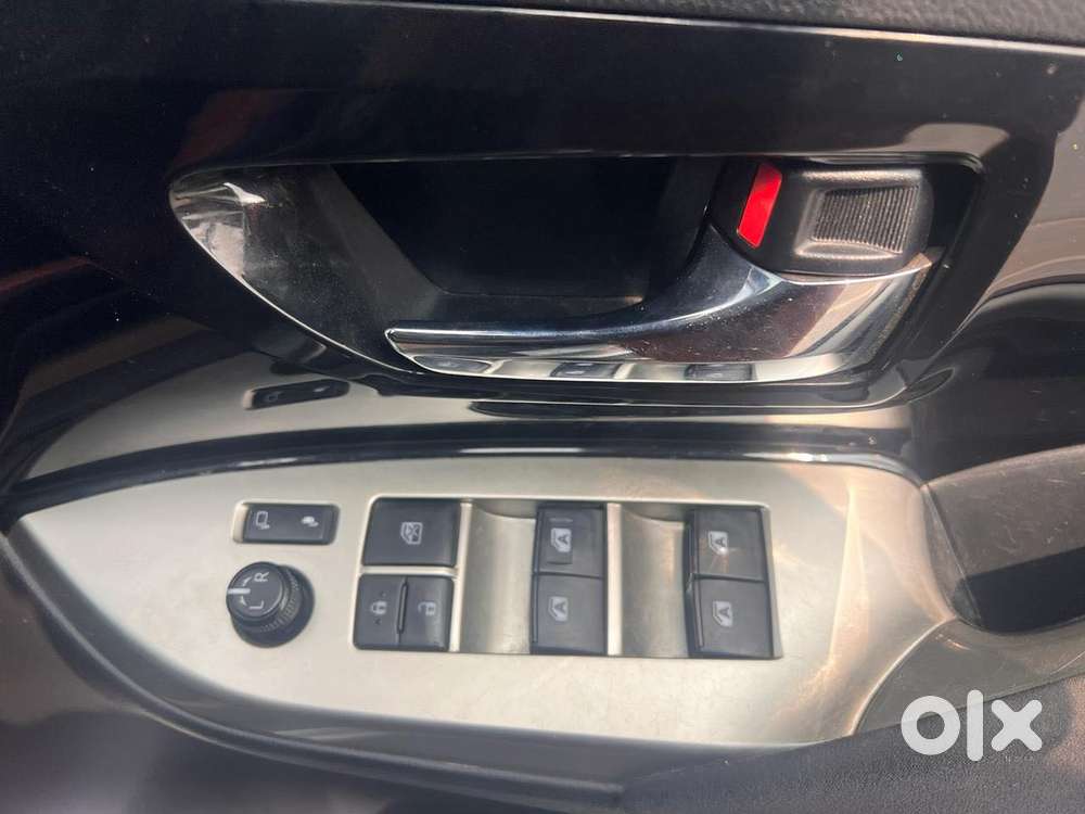 Toyota Innova Crysta 2.4 V 8 Str, 2020, Diesel