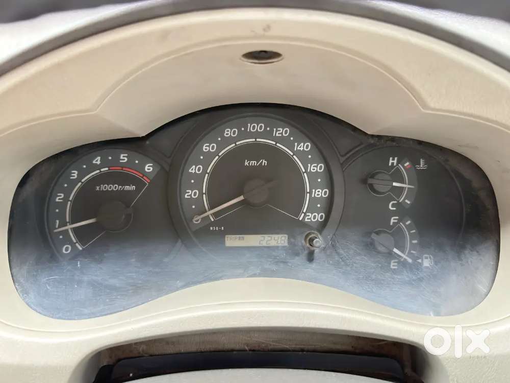 Toyota Innova 2.5g 2010/2030 Diesel