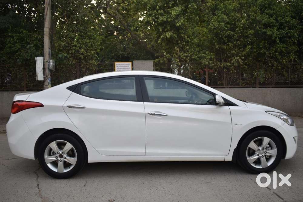 Hyundai New Elantra 1.8 Sx (o) At Vtvt, 2015, Petrol