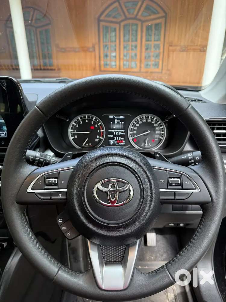 Toyota Urban Cruiser 1.5 Hyryder 2025