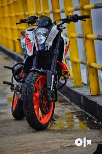 Ktm duke online 200 old