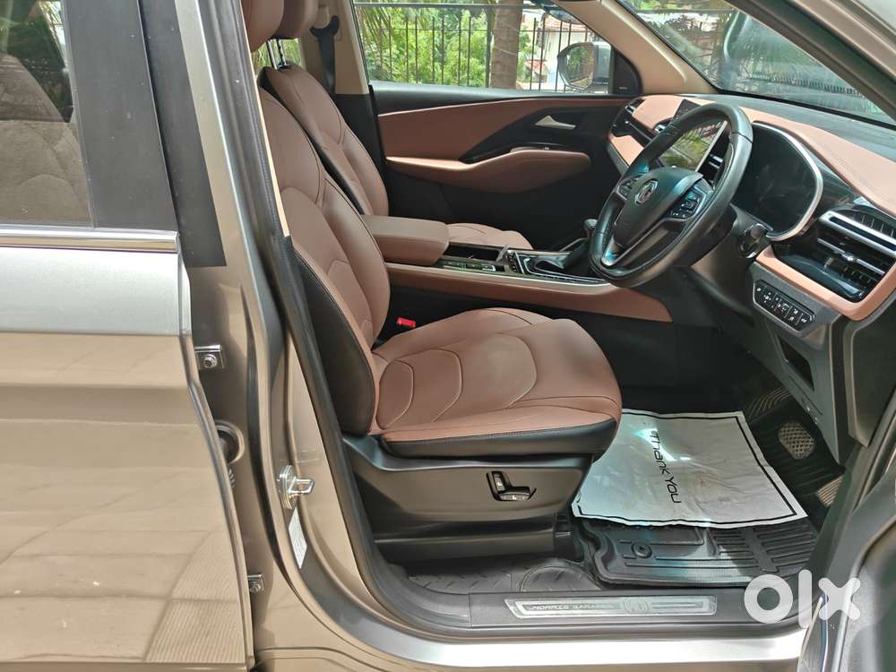 Mg Hector Plus Savvy Pro 1.5 Turbo Petrol Cvt 7 Str, 2024, Petrol