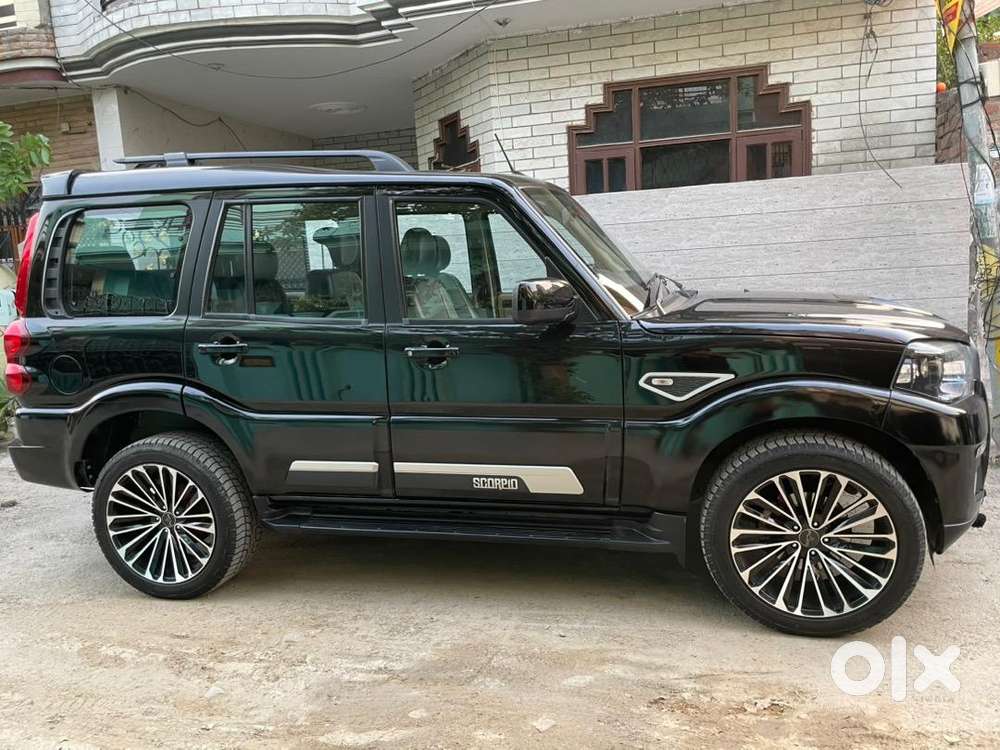 Mahindra Scorpio Classic 2024 Diesel 20000 Km Driven