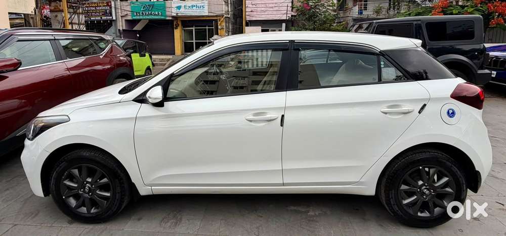 Hyundai I20 Sportz Plus, 2019, Petrol