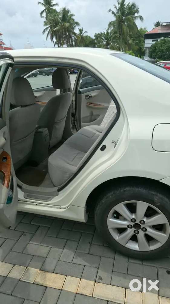 Toyota Corolla Altis 2009