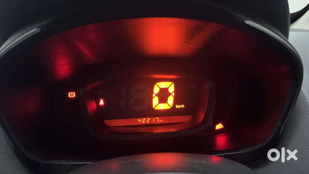 Renault Kwid 2019-ongoing 1.0 Rxt (o), 2019, Petrol