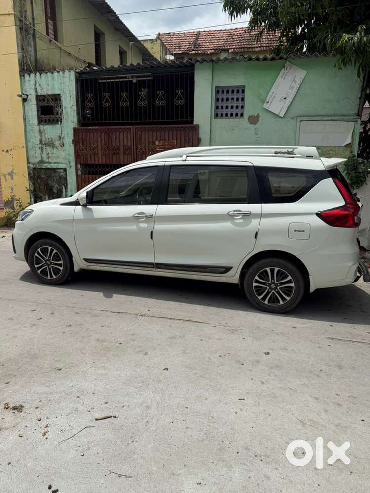 Maruti Suzuki Ertiga Zxi (o) 2023