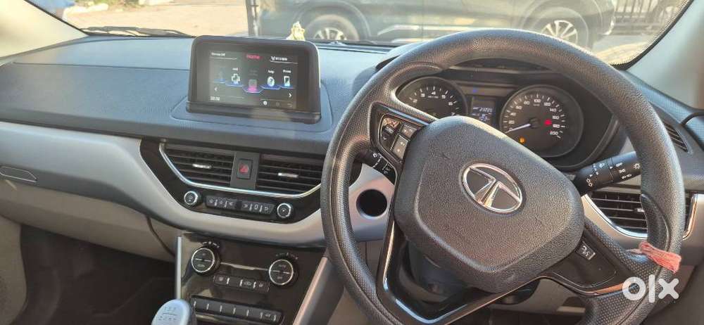 Tata Nexon 1.2 Revotron Xz, 2019, Petrol