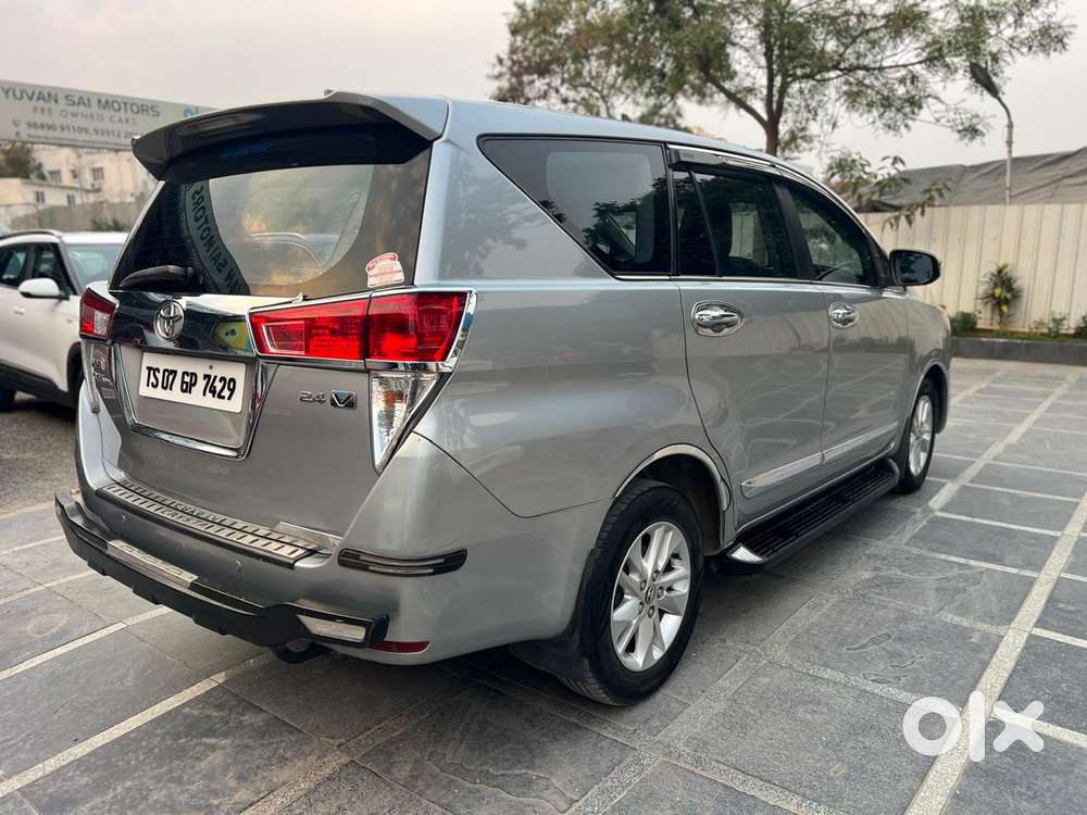 Toyota Innova Crysta 2.4 V 7 Str, 2019, Diesel