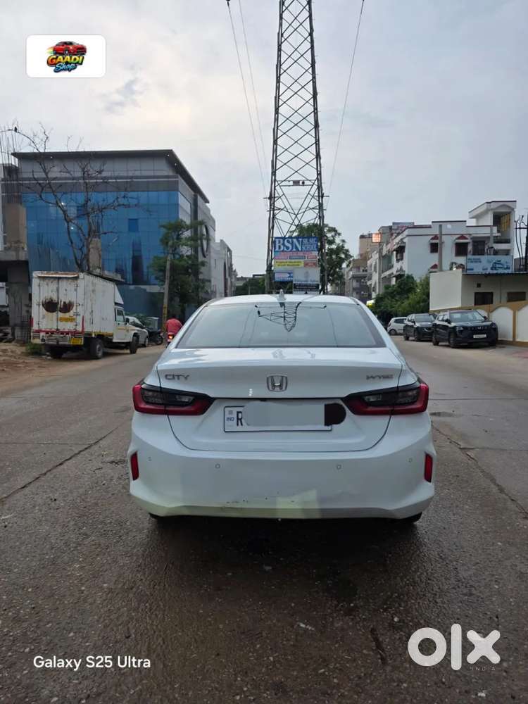 Honda City Zx Petrol Mt, 2023, Petrol