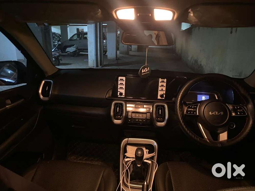 Kia Sonet 2022 Diesel 37000 Km Driven