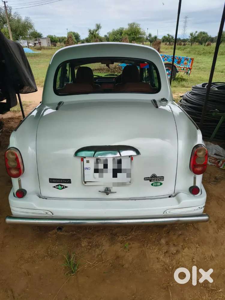 Ambassador Ambassador 2011 Petrol 65000 Km Driven