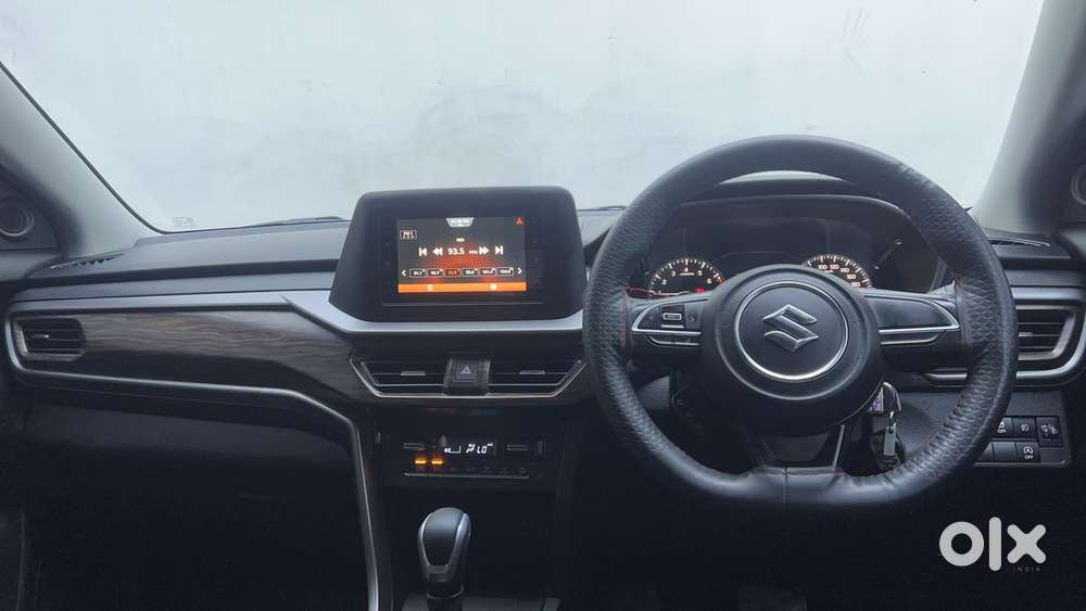 Maruti Suzuki Brezza Vxi At, 2025, Petrol