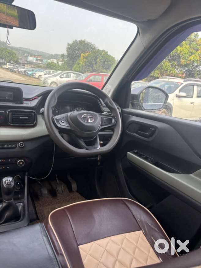 Tata Punch Adventure, 2022, Petrol