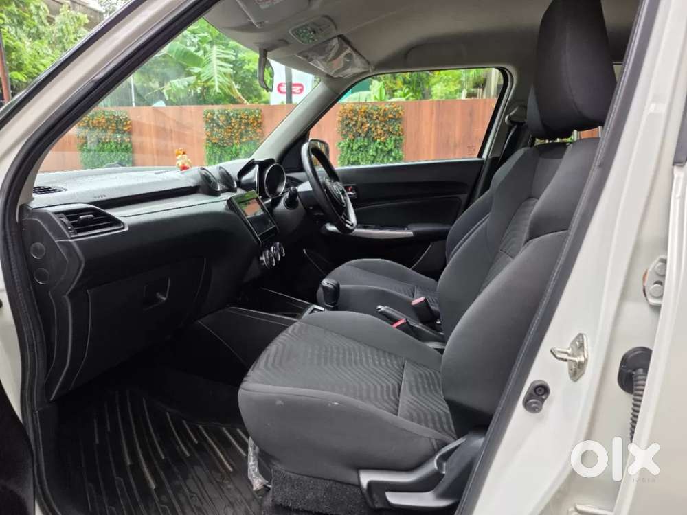 Maruti Suzuki Swift 2021-1.2 Zxi Plus Amt, 2020, Petrol