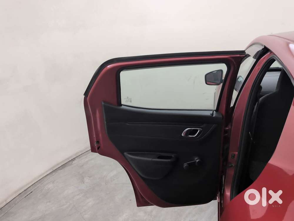 Renault Kwid 1.0 Rxt Sce Special (o), 2019, Petrol
