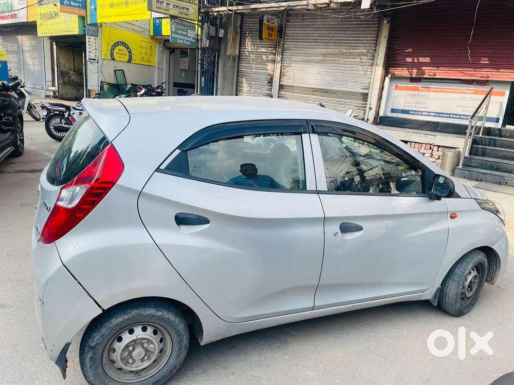 Hyundai Eon Petrol 2011 Car