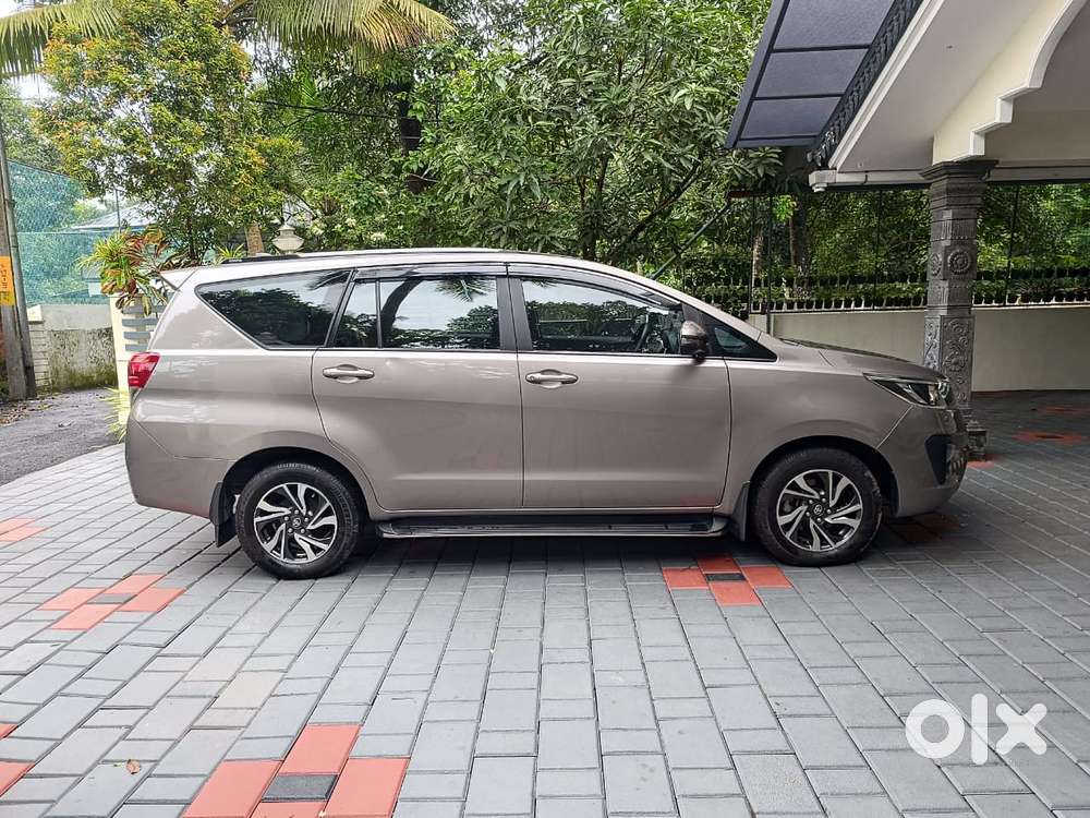 Toyota Innova Crysta, 2022, Diesel