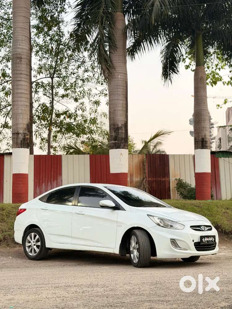 Hyundai Verna 2012 Petrol 77000 Km Driven