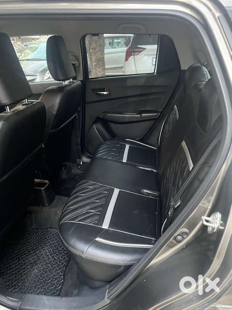 Maruti Suzuki Swift Vxi + Manual, 2022, Petrol