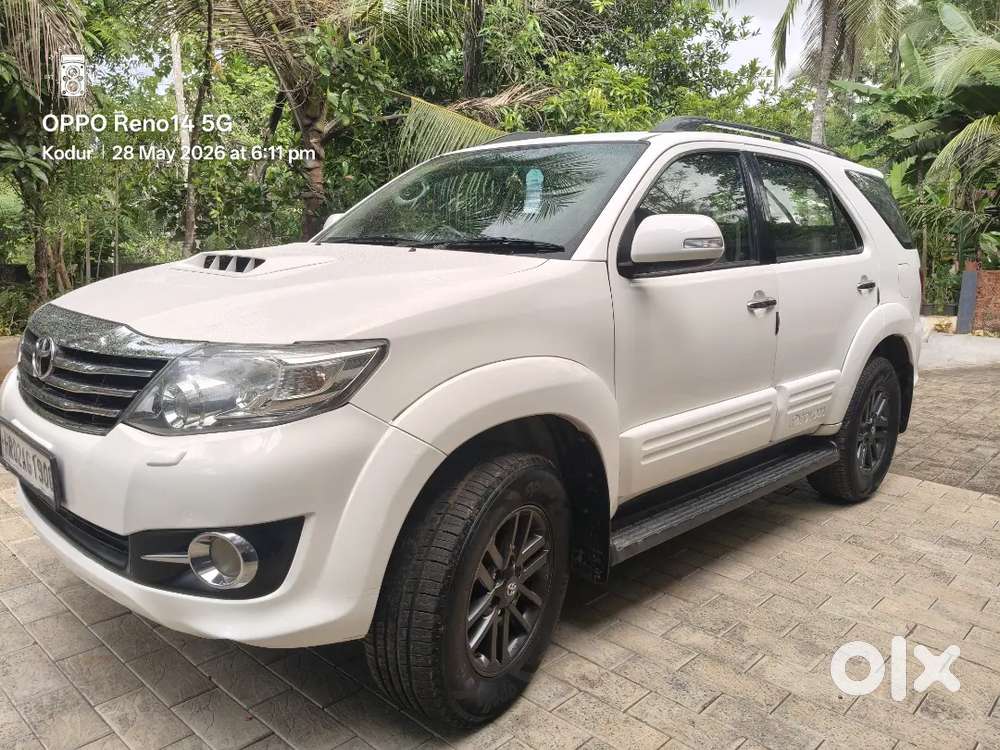 2015 Fortuner Re 4x2 Automatic Km. 155 Service Available Second Key