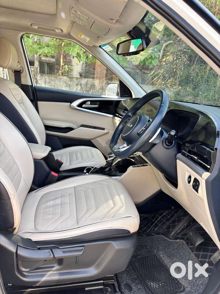 Kia Carens 1.5 Luxury Plus Diesel At 6 Str, 2022, Diesel