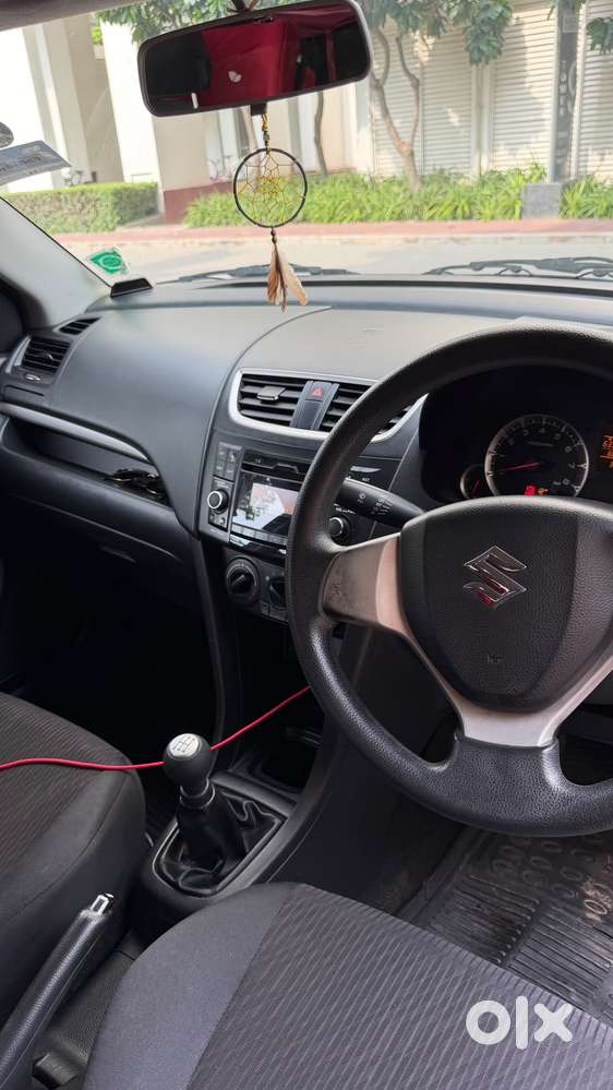 Maruti Suzuki Swift Vxi, 2015, Petrol
