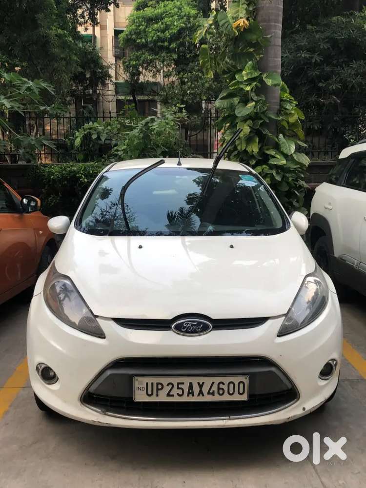Ford Fiesta 2013 Petrol 100000 Km Driven