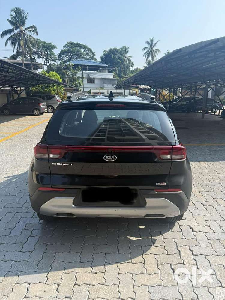 Kia Sonet 2020 Petrol Automatic 46834 Km Driven Single Owner