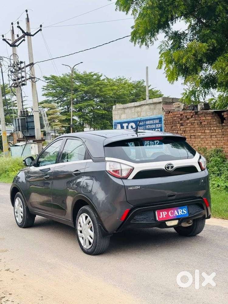 Tata Nexon 1.2 Revotron Xm, 2019, Cng & Hybrids