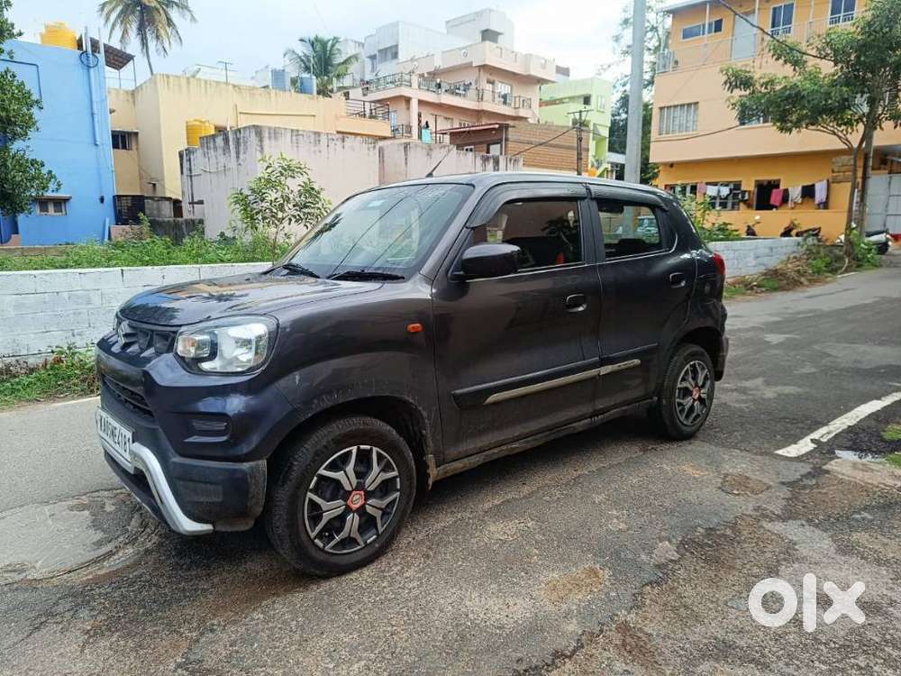 Maruti Suzuki S-presso Vxi Opt, 2022, Petrol